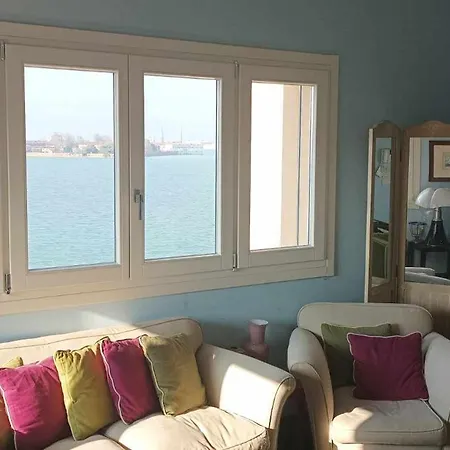 Views On Venice Lagoon Apartment Lido di Venezia